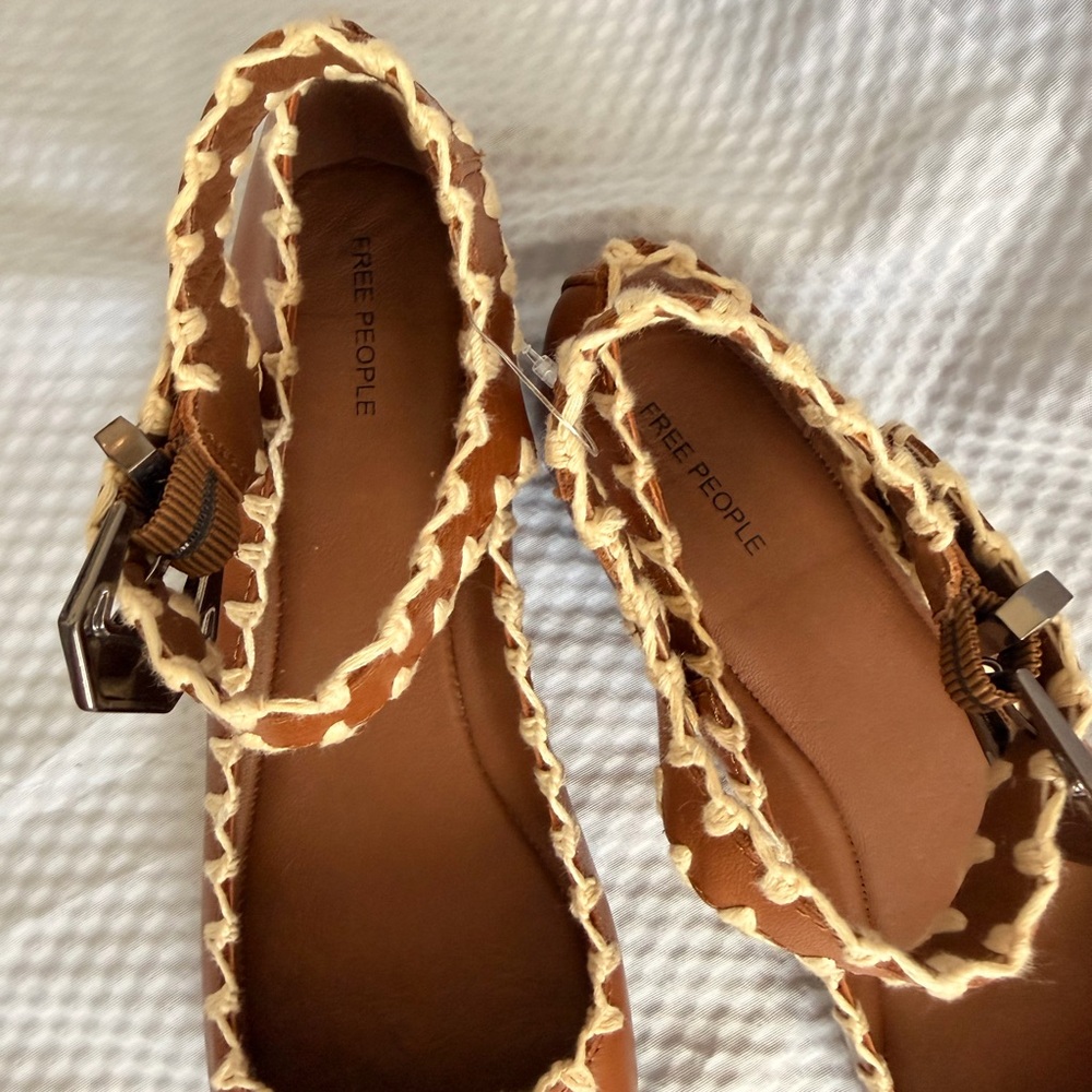 Free People NEW Crochet Mystic Mary Jane Ballet Flats Brown 100%Leather 7.5 - Picture 3 of 10